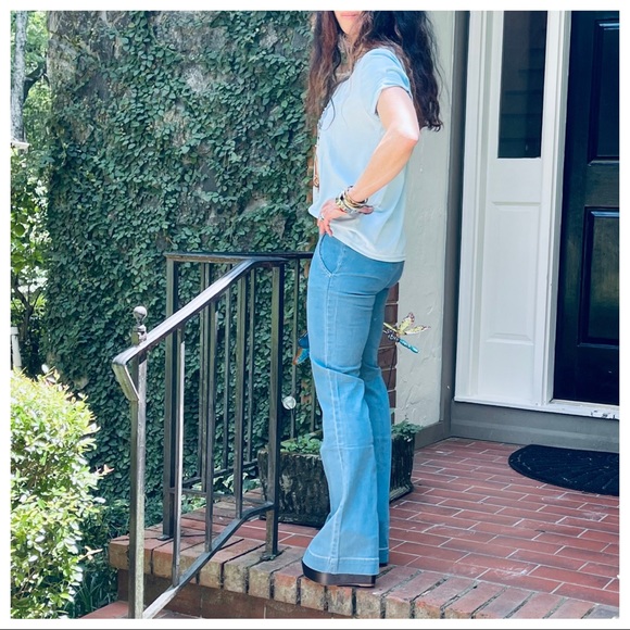 Light denim side pockets wide leg flare jeans - Picture 4 of 5